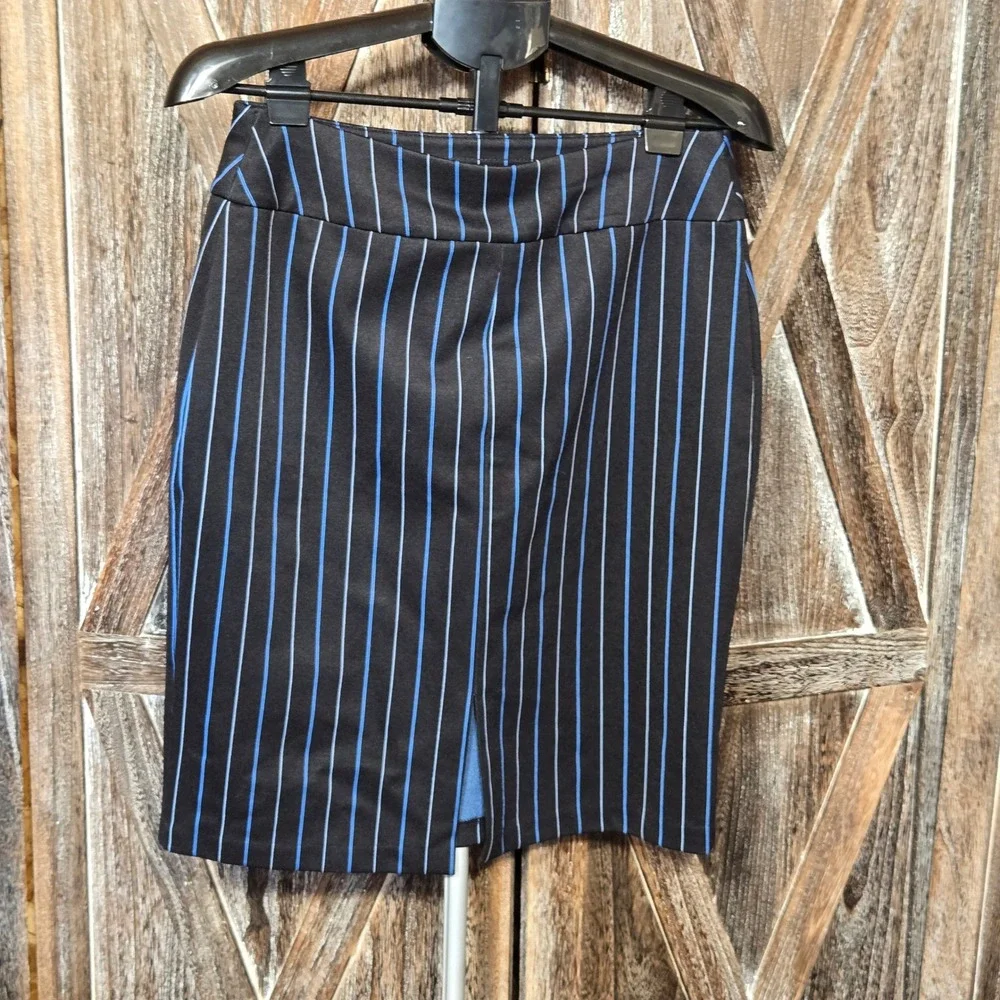 New York & Company Stretch Pinstripe Pencil Skirt Black Blue Womens Medium‎